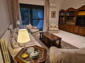 Luxurious Ground Floor of a Villa in Elite Area